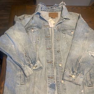 American Eagle Oversized Denim Jacket XL. NWT! Lost weight before I could wear!